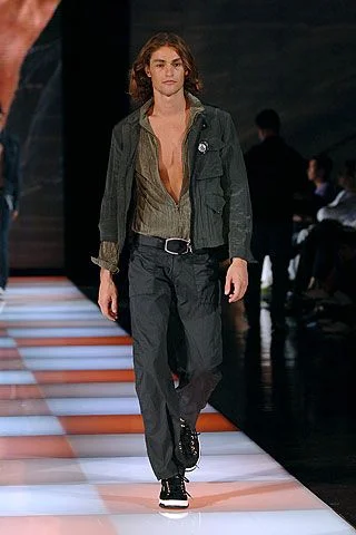 Look 70